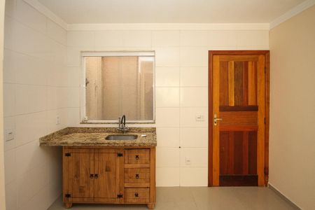 Casa de condomínio à venda com 53m², 2 quartos e 1 vagaCozinha