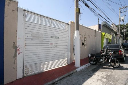 Casa de condomínio à venda com 53m², 2 quartos e 1 vagaFachada