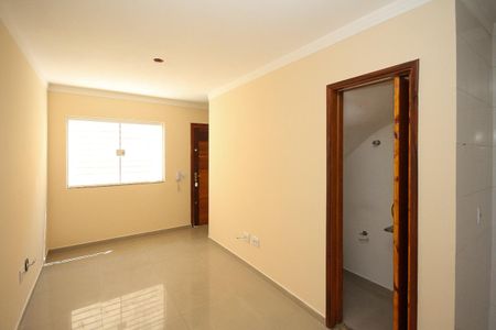 Casa de condomínio à venda com 53m², 2 quartos e 1 vagaSala