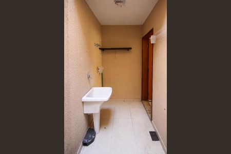 Casa de condomínio à venda com 53m², 2 quartos e 1 vagaÁrea de Serviço