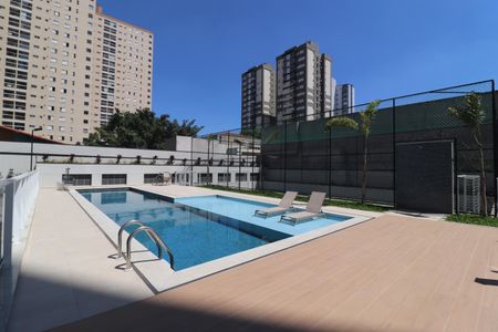 Apartamento à venda com 50m², 2 quartos e sem vagaÁrea comum - Piscina
