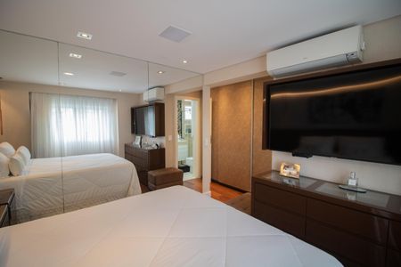 Apartamento à venda com 133m², 3 quartos e 3 vagasSUÍTE 1