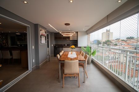 Apartamento à venda com 133m², 3 quartos e 3 vagasVARANDA DA SALA