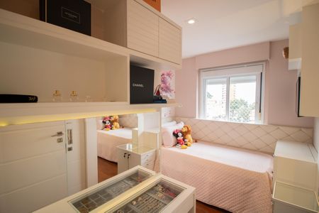 Apartamento à venda com 133m², 3 quartos e 3 vagasSUÍTE 2