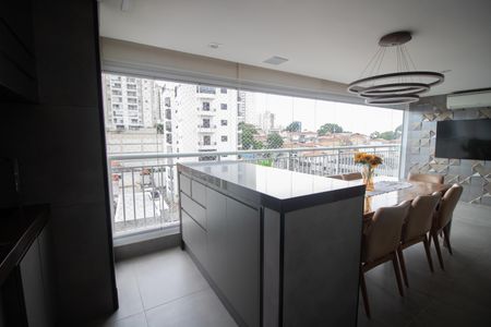 Apartamento à venda com 133m², 3 quartos e 3 vagasVARANDA DA SALA