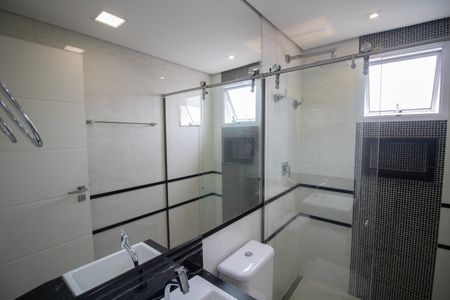 Apartamento à venda com 133m², 3 quartos e 3 vagasBANHEIRO DA SUÍTE 2