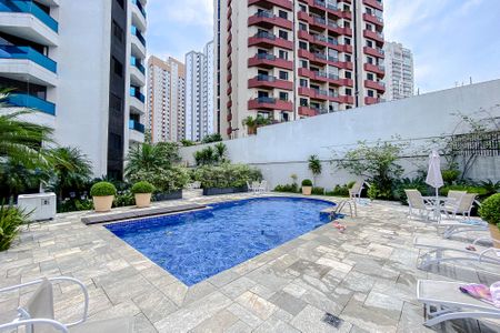 Apartamento à venda com 105m², 3 quartos e 3 vagasÁrea comum - Piscina