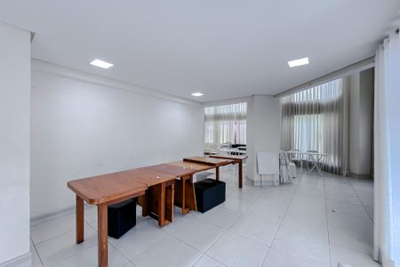 Apartamento para alugar com 105m², 3 quartos e 3 vagasÁrea comum - Salão de festas