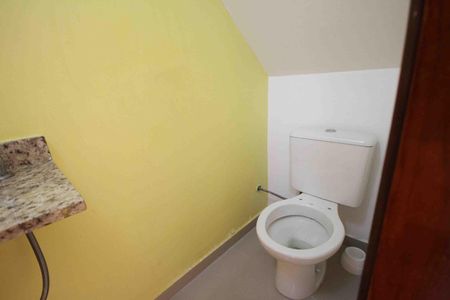 Casa de condomínio para alugar com 53m², 2 quartos e 1 vagaLavabo