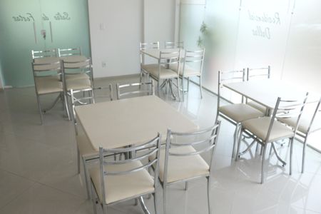 Apartamento à venda com 73m², 2 quartos e 1 vagaÁrea comum - Salão de festas