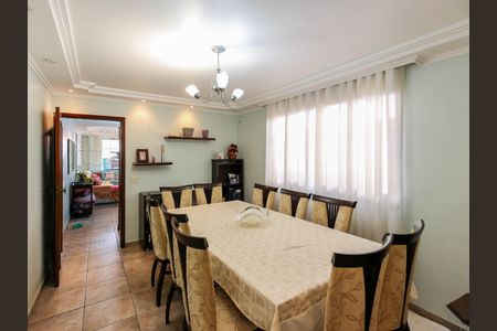Casa à venda com 182m², 5 quartos e 2 vagasSala de Jantar