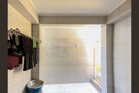 Casa à venda com 182m², 5 quartos e 2 vagasLavanderia