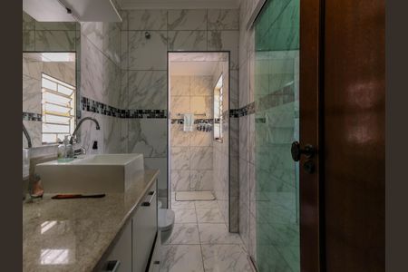 Casa à venda com 182m², 5 quartos e 2 vagasQuarto 3 - Suíte