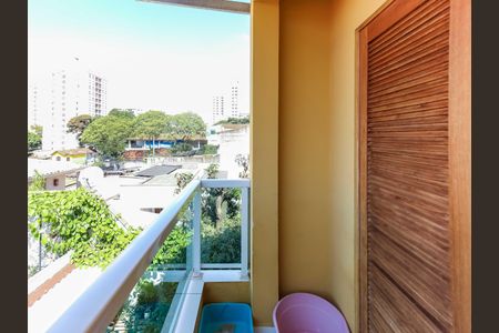 Casa à venda com 182m², 5 quartos e 2 vagasCasa 2 - Varanda