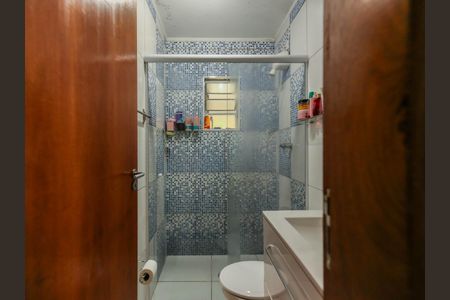 Casa à venda com 182m², 5 quartos e 2 vagasCasa 2 - Banheiro 1