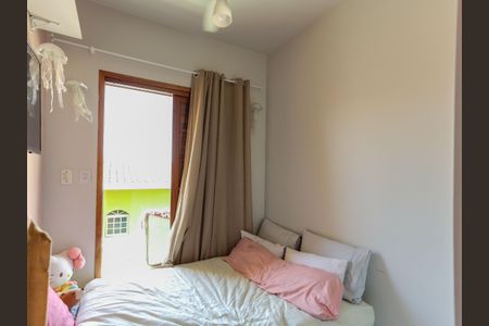 Casa à venda com 182m², 5 quartos e 2 vagasCasa 2 - Quarto 2