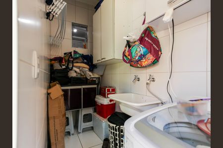 Casa à venda com 182m², 5 quartos e 2 vagasCasa 2 - Cozinha e Área de Serviço 