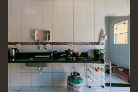 Casa à venda com 182m², 5 quartos e 2 vagasCasa 2 - Cozinha e Área de Serviço 