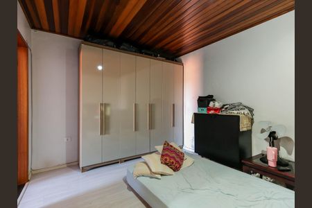 Casa à venda com 182m², 5 quartos e 2 vagasCasa 2 - Sala de TV