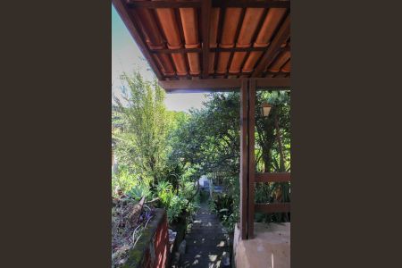 Casa à venda com 378m², 2 quartos e 1 vaga Casa à venda com 378m², 2 quartos e 1 vagaVista