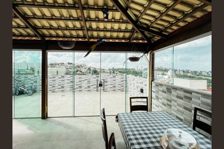 Apartamento à venda com 171m², 3 quartos e 1 vaga Apartamento à venda com 171m², 3 quartos e 1 vagaCobertura