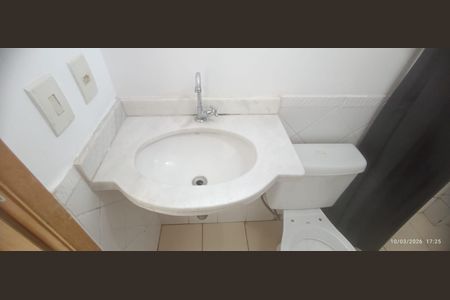 Apartamento para alugar com 67m², 2 quartos e 1 vaga