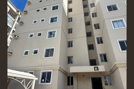 Apartamento para alugar com 67m², 2 quartos e 1 vaga