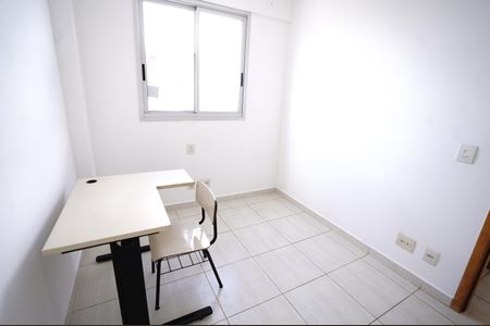 Apartamento para alugar com 67m², 2 quartos e 1 vaga