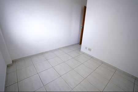 Apartamento para alugar com 67m², 2 quartos e 1 vaga