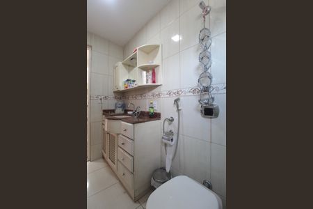 Apartamento à venda com 154m², 3 quartos e sem vagaBanheiro Social
