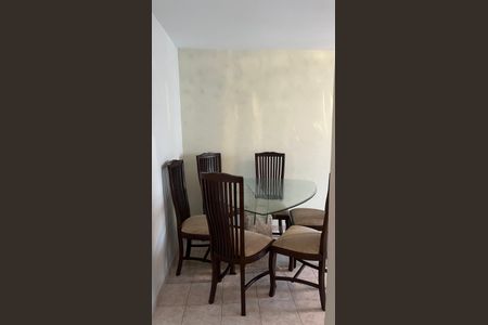 Sala de apartamento para alugar com 2 quartos, 68m² em Jardim Peri, São Paulo