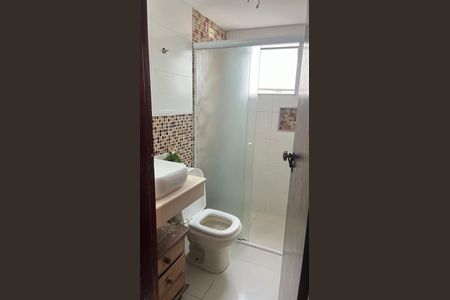 Apartamento para alugar com 68m², 2 quartos e 1 vaga Apartamento para alugar com 68m², 2 quartos e 1 vagaBanheiro