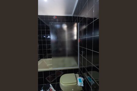 Casa à venda com 150m², 3 quartos e 2 vagas Casa à venda com 150m², 3 quartos e 2 vagasBanheiro Suíte
