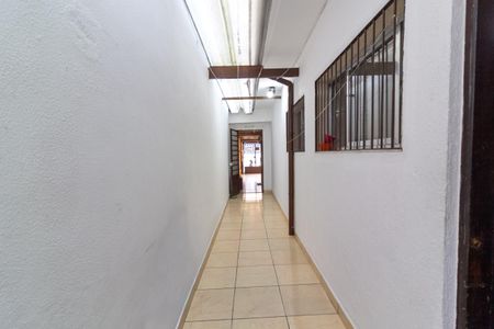 Casa à venda com 150m², 3 quartos e 2 vagas Casa à venda com 150m², 3 quartos e 2 vagasQuintal lateral