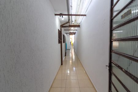 Casa à venda com 150m², 3 quartos e 2 vagas Casa à venda com 150m², 3 quartos e 2 vagasQuintal lateral