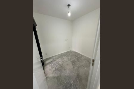 Quarto de apartamento à venda com 3 quartos, 93m² em Vila Osasco, Osasco