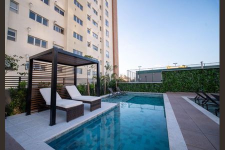 Piscina de apartamento à venda com 3 quartos, 93m² em Vila Osasco, Osasco