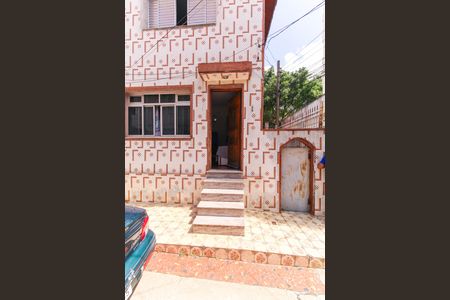 Casa à venda com 88m², 3 quartos e 2 vagasFachada