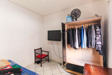 Casa à venda com 88m², 3 quartos e 2 vagasQuarto 2