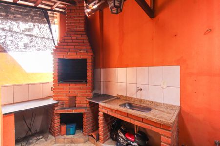 Casa à venda com 88m², 3 quartos e 2 vagasChurrasqueira