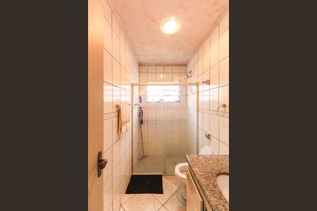 Casa à venda com 88m², 3 quartos e 2 vagasBanheiro