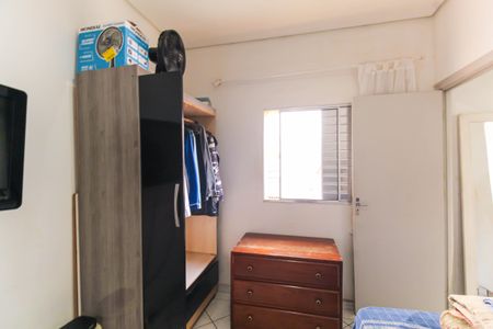 Casa à venda com 88m², 3 quartos e 2 vagasQuarto 2