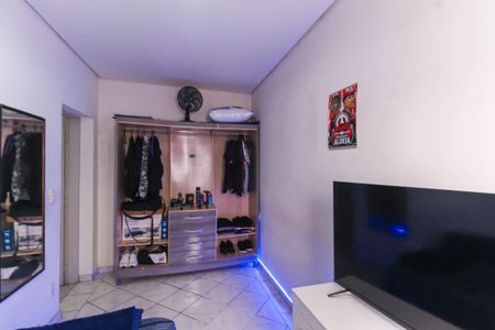 Casa à venda com 88m², 3 quartos e 2 vagasQuarto 3