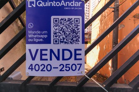 Casa à venda com 88m², 3 quartos e 2 vagasFachada