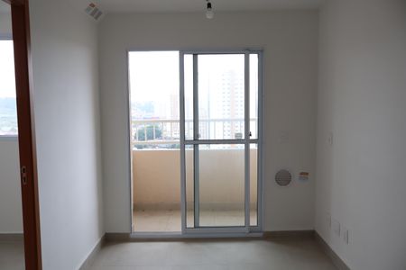 Sala de apartamento para alugar com 2 quartos, 34m² em Vila Antonieta, São Paulo