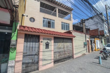 Casa para alugar com 100m², 2 quartos e sem vaga Casa para alugar com 100m², 2 quartos e sem vagaFachada