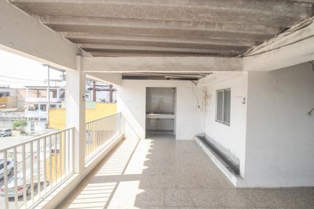 Casa para alugar com 100m², 2 quartos e sem vaga Casa para alugar com 100m², 2 quartos e sem vagaTerraço