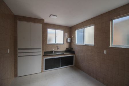 Casa para alugar com 100m², 2 quartos e sem vaga Casa para alugar com 100m², 2 quartos e sem vagaCozinha