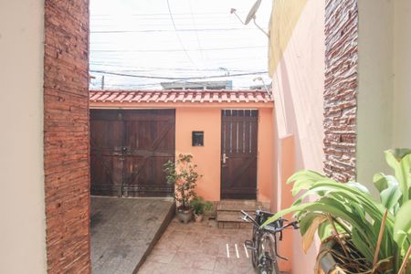 Casa para alugar com 100m², 2 quartos e sem vaga Casa para alugar com 100m², 2 quartos e sem vagaAcesso