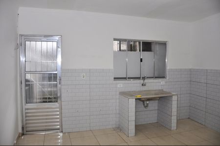 Casa para alugar com 70m², 1 quarto e sem vagaDetalhe - Sala e Cozinha
